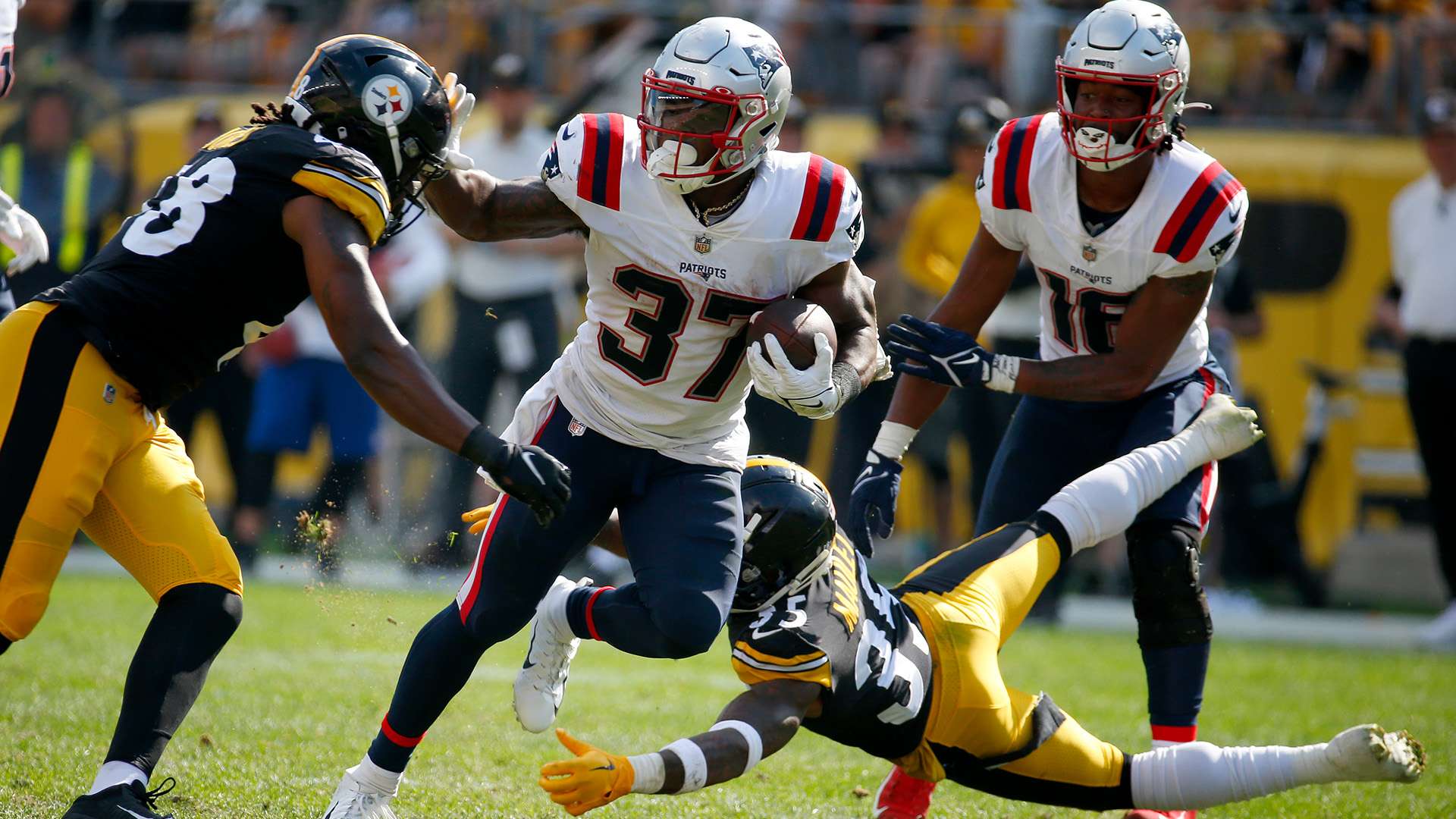 邓浩鸿：中国网坛新篇章，00后球员强势崛起主宰赛场